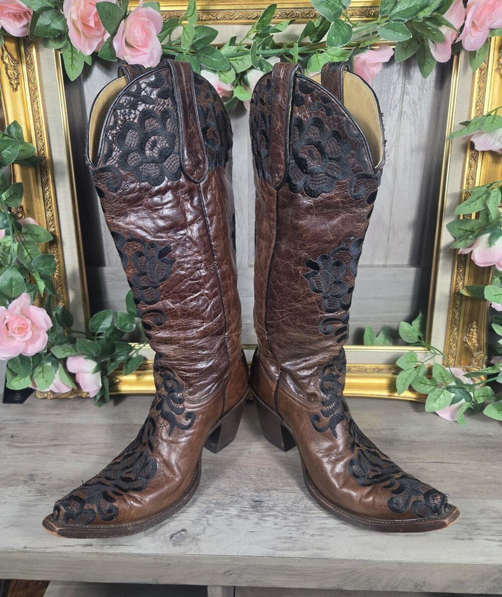 Corral Women's Brown Black Floral Embroidered Leather Western Cowboy Boots Snip
